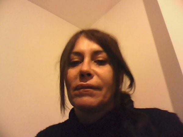 Mujer europea busca 610291